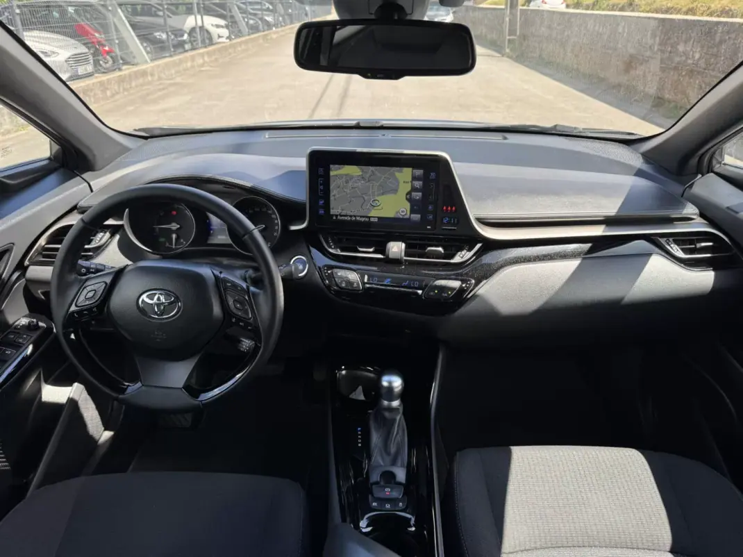 Toyota C-HR 2019 - 22990 EUR, 92000 km - AUTO.MOTO.pt - 92000km - foto 36 de 43