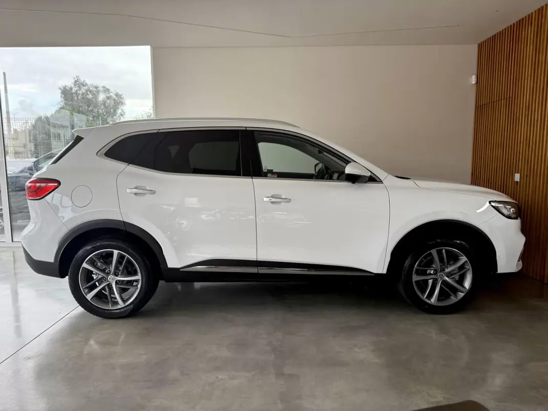 MG EHS 2021 - 20999 EUR, 83000 km - 83000km - foto 44 de 122