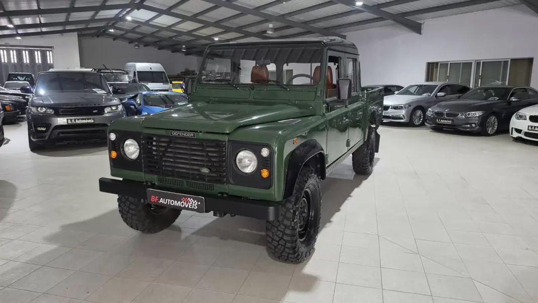 Land Rover Defender 1999 - 44500 EUR, 362319 km - AUTO.MOTO.pt - 362319km - foto 3 de 36