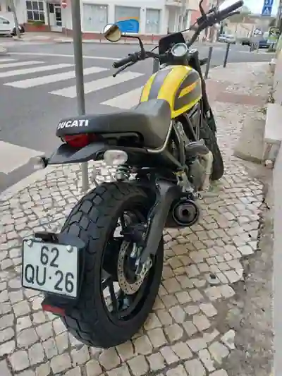 Ducati Scrambler Classic 2016 - 5800 EUR, 29500 km - 29500km - foto 7 de 7