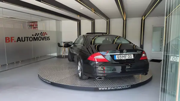 Mercedes-Benz CLS 320 2008 - 11900 EUR, 248910 km - 248910km - foto 3 de 64