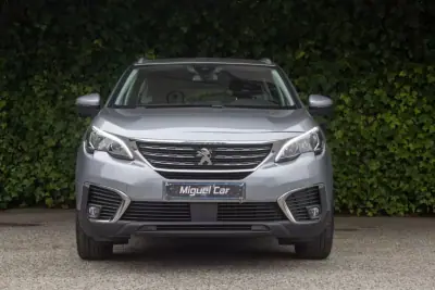 Peugeot 5008 2019 - 16900 EUR, 272000 km - AUTO.MOTO.pt - 272000km - foto 2 de 18