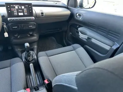 Citroën C4 Cactus 2018 - 9870 EUR, 89500 km - AUTO.MOTO.pt - 89500km - foto 35 de 47