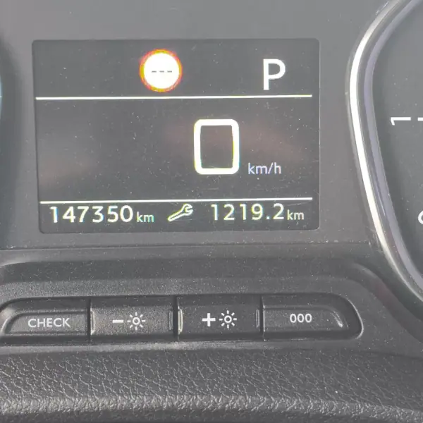 Citroën Jumpy 2020 - 17450 EUR, 147250 km - AUTO.MOTO.pt - 147250km - foto 8 de 11