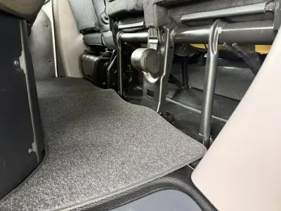 Renault Master 2.3 Dci L3 3.5T 135 cv C.Dupla 2021 - 26750 EUR, 84000 km - AUTO.MOTO.pt - 84000km - foto 28 de 31