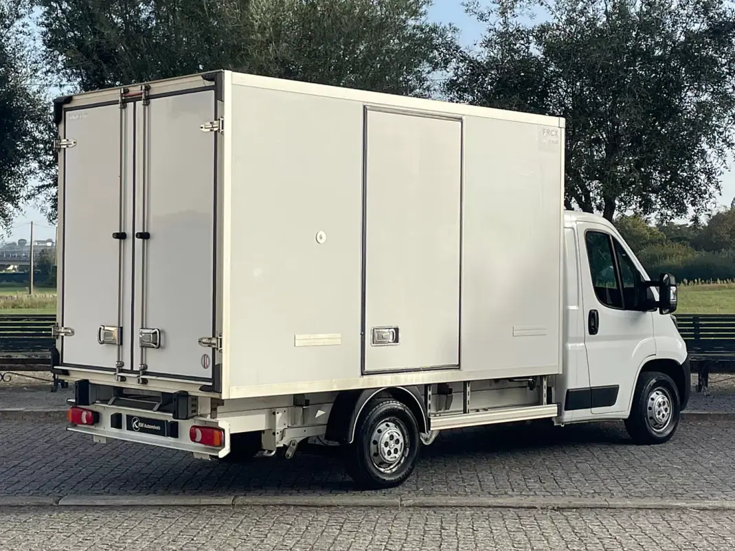 Peugeot Boxer 2020 - 25900 EUR, 155000 km - 155000km - foto 7 de 31