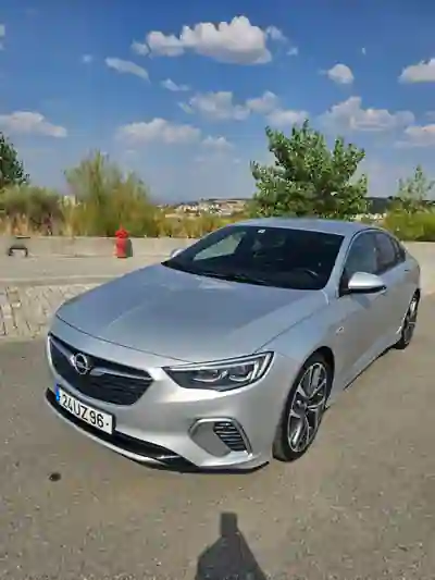 Opel Insignia Grand Sport 2018 - 86000km