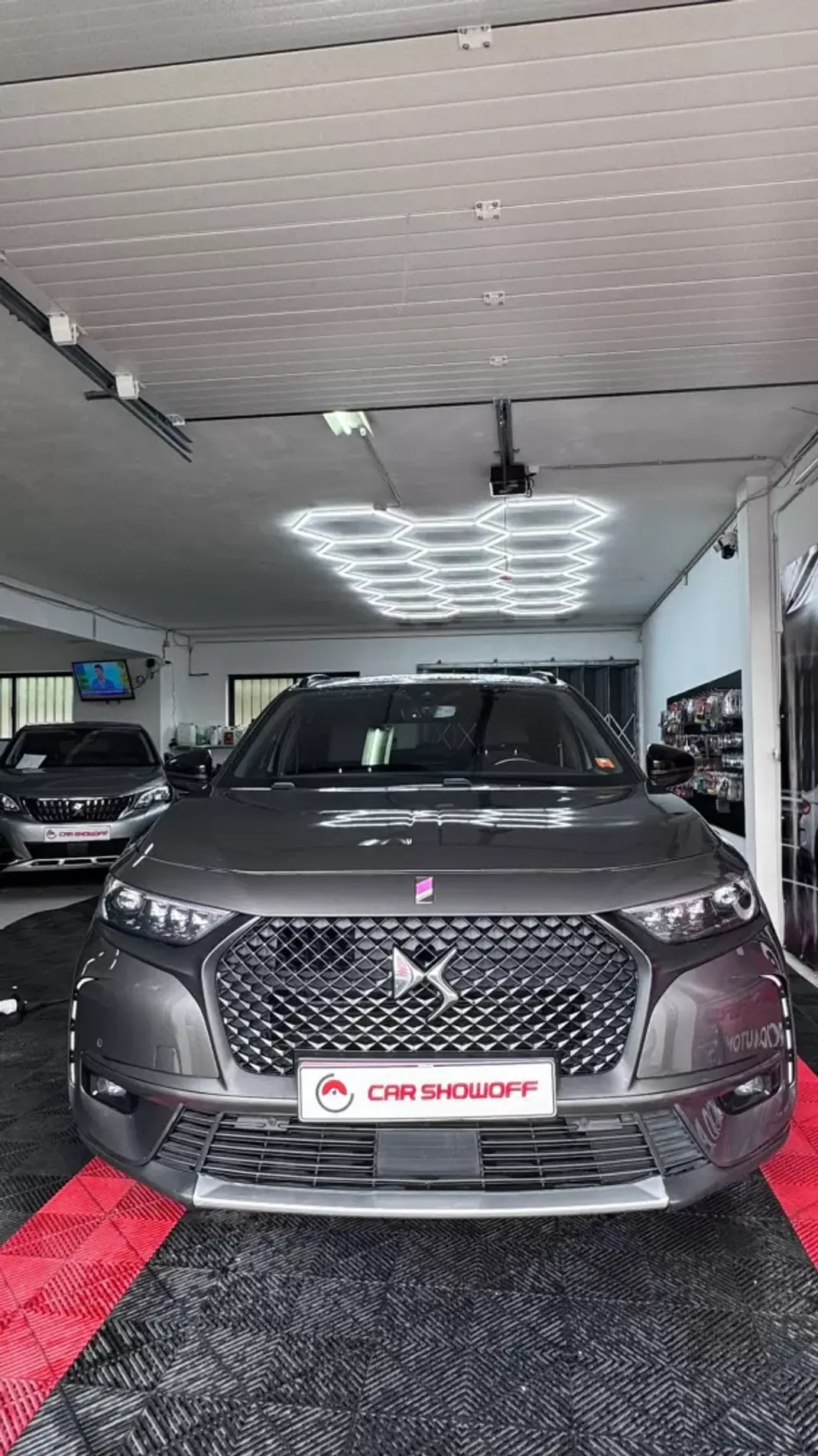 DS DS7 Crossback 2021 - 24900 EUR, 117000 km - AUTO.MOTO.pt - 117000km - foto 1 de 15