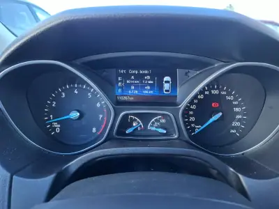 Ford Focus 2018 - 9850 EUR, 109500 km - AUTO.MOTO.pt - 109500km - foto 20 de 26