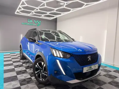 Peugeot e-2008 2020 — foto 4 de 18