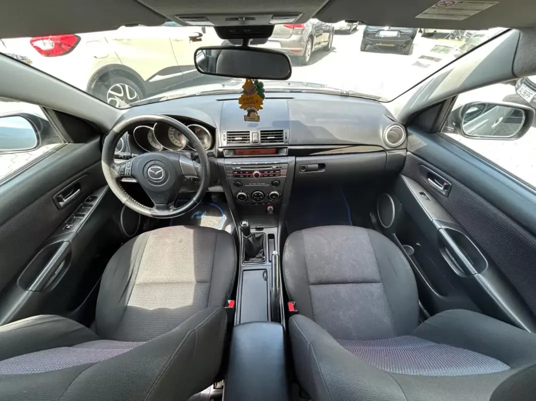 Mazda 3 2008 - 5990 EUR, 257327 km - 257327km - foto 13 de 18