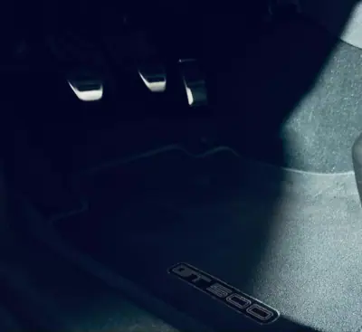 Shelby GT500 2010 - 89990 EUR, 76489 km - AUTO.MOTO.pt - 76489km - foto 25 de 47