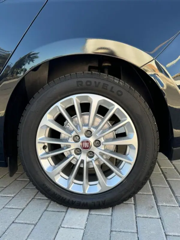 Fiat Tipo 2021 - 14480 EUR, 83050 km - AUTO.MOTO.pt - 83050km - foto 34 de 38