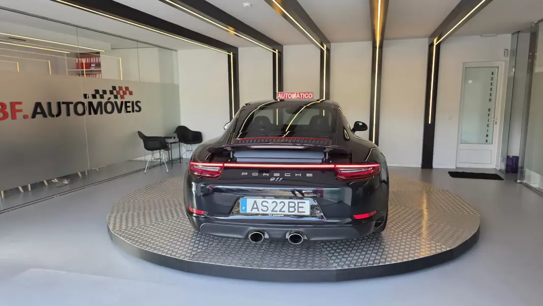 Porsche 991 2016 - 109500 EUR, 62318 km - AUTO.MOTO.pt - 62318km - foto 17 de 60