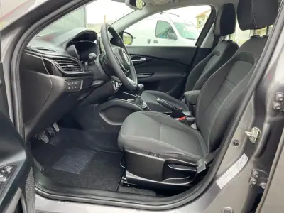 Fiat Tipo 2021 - 11900 EUR, 116480 km - AUTO.MOTO.pt - 116480km - foto 21 de 34