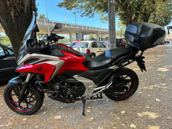 Honda NC750X 2022 - 7350 EUR, 16889 km - AUTO.MOTO.pt - 16889km - foto 3 de 18