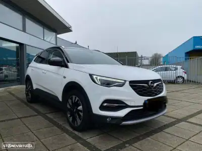 Opel Grandland X 2019 - 21750 EUR, 156000 km - AUTO.MOTO.pt - 156000km - foto 6 de 26