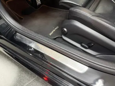 Mercedes-Benz C 180 2019 - 24990 EUR, 210000 km - AUTO.MOTO.pt - 210000km - foto 18 de 29