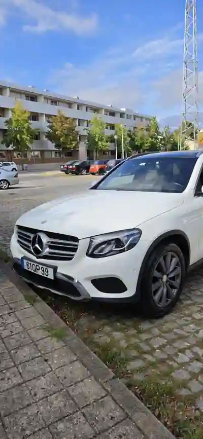 Mercedes-Benz GLC 250 2015 - 28000 EUR, 193000 km - AUTO.MOTO.pt - 193000km - foto 9 de 9