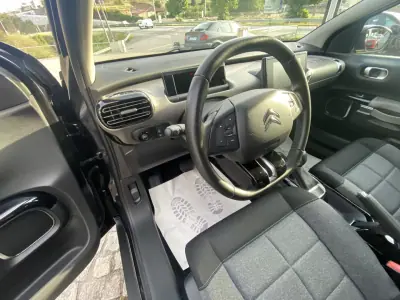 Citroën C4 Cactus 2019 - 18750 EUR, 72912 km - AUTO.MOTO.pt - 72912km - foto 18 de 54