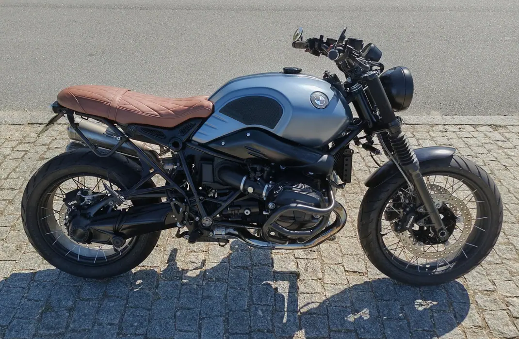 BMW R nineT 2019 - 13000 EUR, 9000 km - 9000km - foto 4 de 15