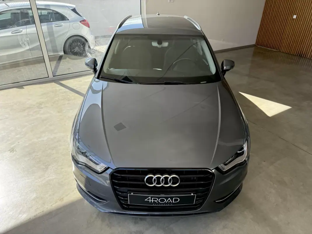 Audi A3 Sportback 2016 - 16000 EUR, 158000 km - AUTO.MOTO.pt - 158000km - foto 12 de 94