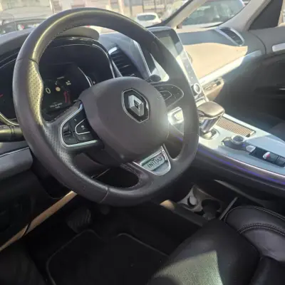 Renault Espace 2015 - 18950 EUR, 122067 km - AUTO.MOTO.pt - 122067km - foto 6 de 47