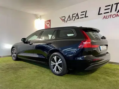 Volvo V60 2020 - 20950 EUR, 154000 km - AUTO.MOTO.pt - 154000km - foto 6 de 30