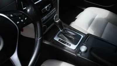Mercedes-Benz C 220 2013 - 11500 EUR, 242000 km - 242000km - foto 22 de 23