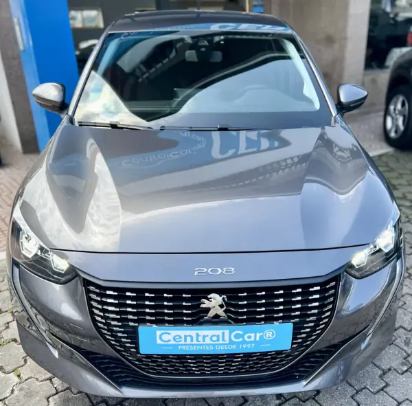 Peugeot 208 2022 - 14450 EUR, 93000 km - AUTO.MOTO.pt - 93000km - foto 4 de 28