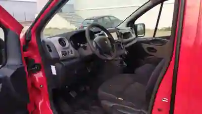 Renault Trafic 2016 - 9900 EUR, 208 km - AUTO.MOTO.pt - 208km - foto 10 de 11