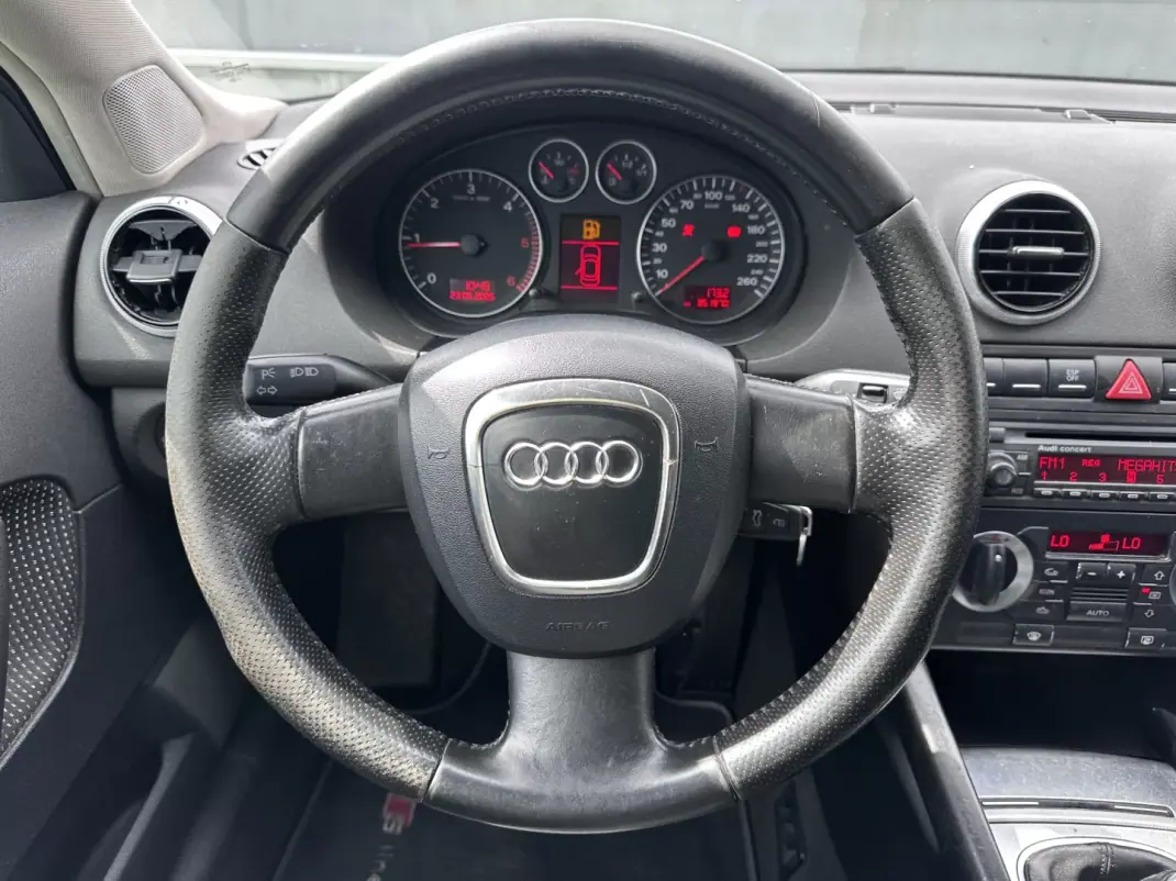 Audi A3 Sportback 2007 - 6900 EUR, 350000 km - AUTO.MOTO.pt - 350000km - foto 36 de 49