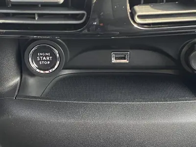 Citroën C4 Cactus 2019 - 18750 EUR, 72912 km - AUTO.MOTO.pt - 72912km - foto 31 de 54