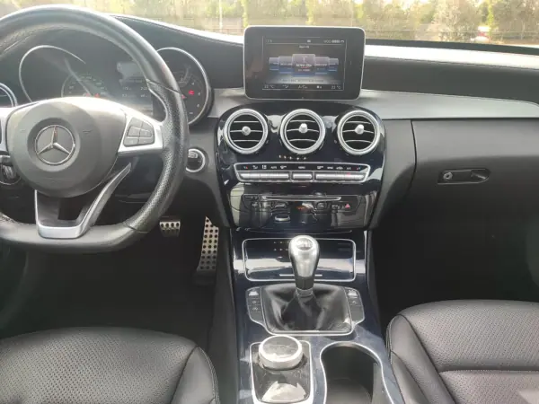 Mercedes-Benz C 200 2015 - 18500 EUR, 189557 km - AUTO.MOTO.pt - 189557km - foto 9 de 20