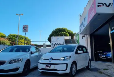 Volkswagen Up! 2016 - 8990 EUR, 150000 km - AUTO.MOTO.pt - 150000km - foto 22 de 22