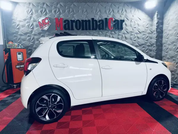 Peugeot 108 2015 - 8990 EUR, 90785 km - AUTO.MOTO.pt - 90785km - foto 5 de 41