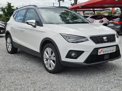 SEAT Arona 2018 - 15500 EUR, 115150 km - AUTO.MOTO.pt - 115150km - foto 14 de 51