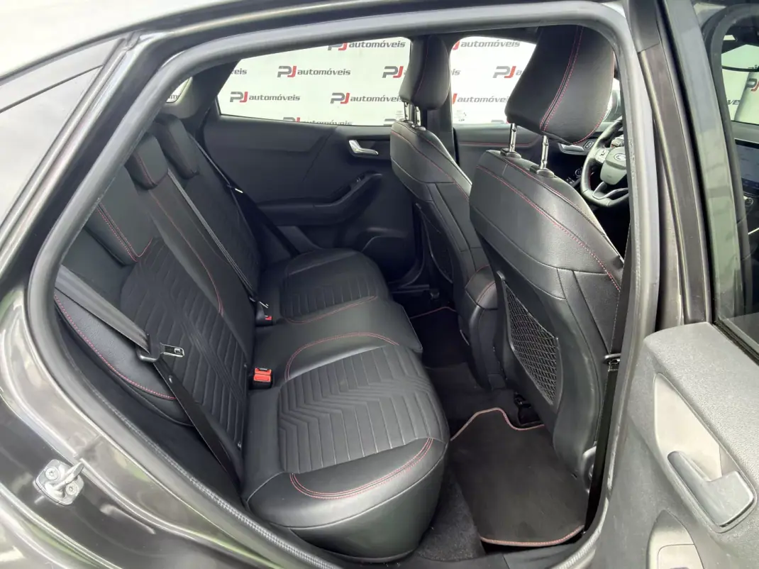 Ford Puma 2020 - 14500 EUR, 138496 km - AUTO.MOTO.pt - 138496km - foto 17 de 17