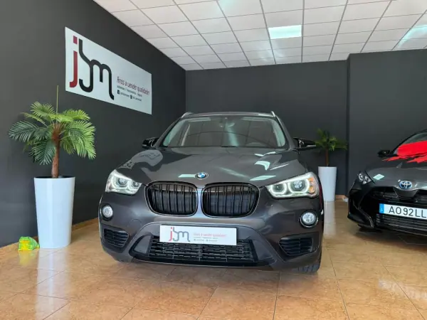 BMW X1 2017 - 16900 EUR, 178987 km - AUTO.MOTO.pt - 178987km - foto 3 de 14