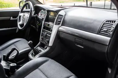 Chevrolet Captiva 2007 - 5990 EUR, 248481 km - AUTO.MOTO.pt - 248481km - foto 24 de 33