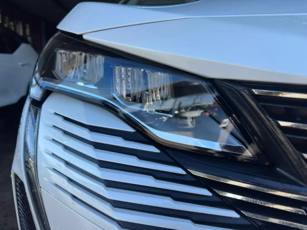 Peugeot 5008 2021 - 25900 EUR, 124114 km - AUTO.MOTO.pt - 124114km - foto 4 de 30