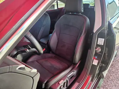 Volkswagen Arteon 2022 - 30500 EUR, 32500 km - AUTO.MOTO.pt - 32500km - foto 12 de 51
