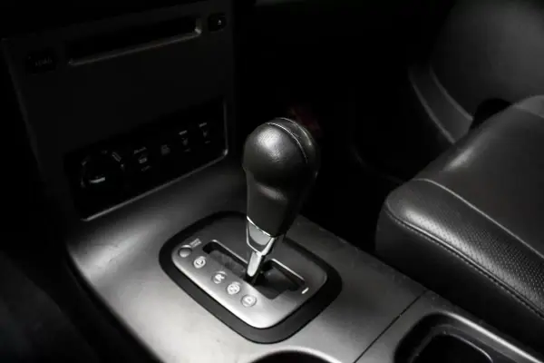 Nissan Pathfinder 2008 - 16900 EUR, 345990 km - AUTO.MOTO.pt - 345990km - foto 19 de 41