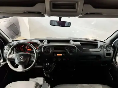 Renault 2019 - 19500 EUR, 264950 km - AUTO.MOTO.pt - 264950km - foto 3 de 38