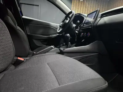 Renault Clio 2021 - 14900 EUR, 56000 km - AUTO.MOTO.pt - 56000km - foto 7 de 25