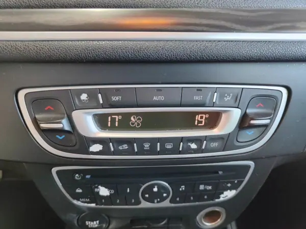 Renault Mégane 2009 - 4500 EUR, 232000 km - 232000km - foto 30 de 36