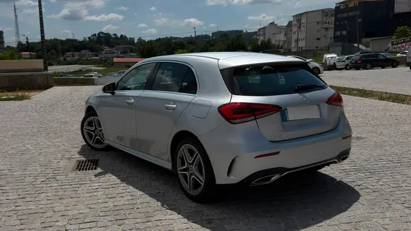Mercedes-Benz A 250 2022 - 27450 EUR, 127000 km - AUTO.MOTO.pt - 127000km - foto 2 de 11