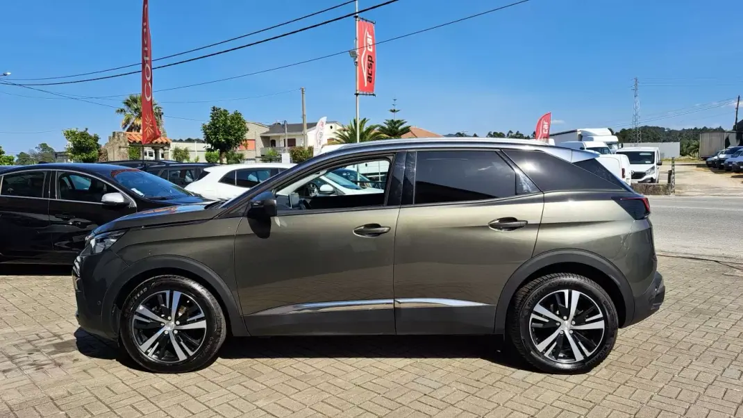 Peugeot 3008 2018 - 19900 EUR, 156128 km - 156128km - foto 12 de 49
