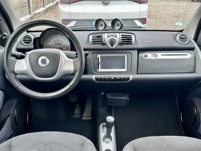 Smart ForTwo Coupé 2014 - 8490 EUR, 70363 km - AUTO.MOTO.pt - 70363km - foto 13 de 16