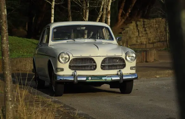 Volvo Amazon 122 S P1200V 1958 Gasolina — 98 000 km · Porto Volvo Amazon 122 S P1200V 1958 Gasolina
